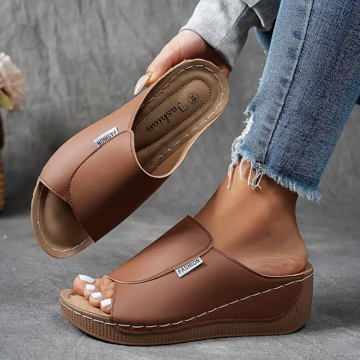 Esther | Stylische Orthopädische Sandalen