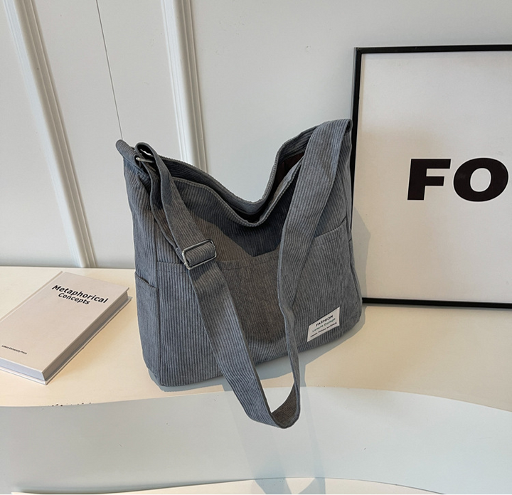 Briony - Schultertasche