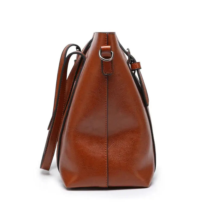 Anna's Luxe Classic | Schultertasche aus Kunstleder