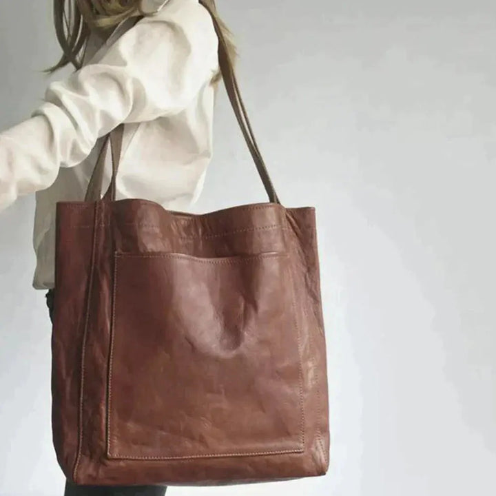 Lorena’s Modern Chic | Stylische Lederhandtasche