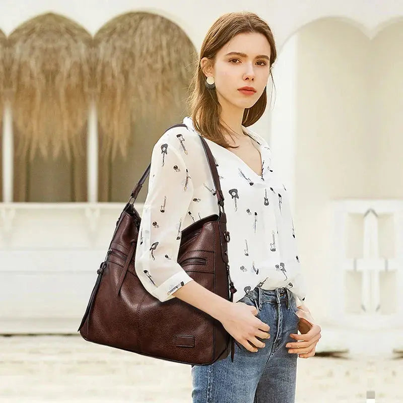 Magdas Exquisite Handwerkskunst | Luxuriöse Lederhandtasche