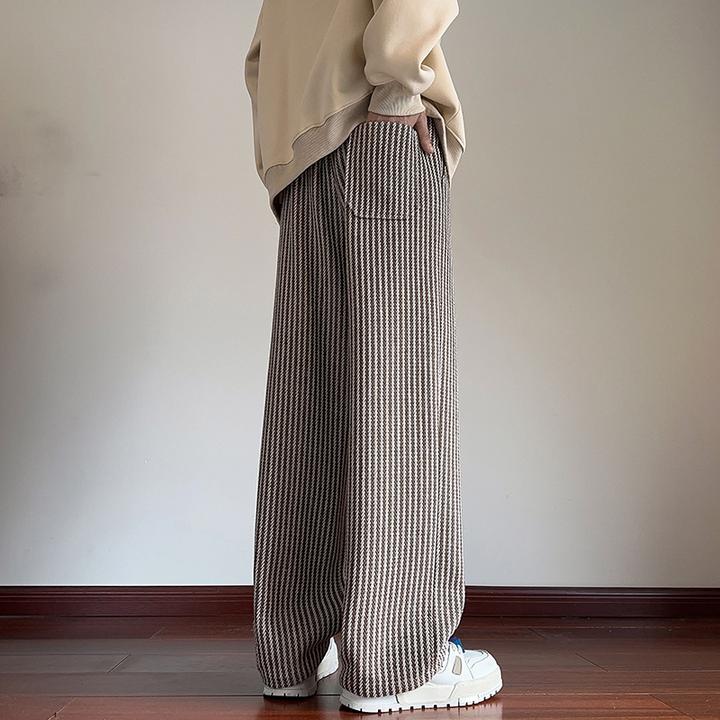 XAVIERA – MODERN KNITTED PANTS