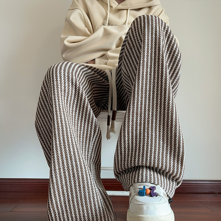 XAVIERA – MODERN KNITTED PANTS