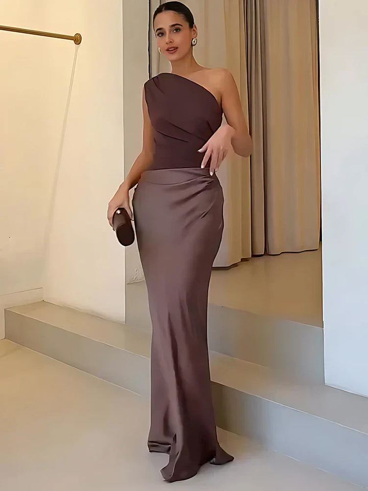 Sophia | Satin-Maxikleid mit einem Hauch von Eleganz