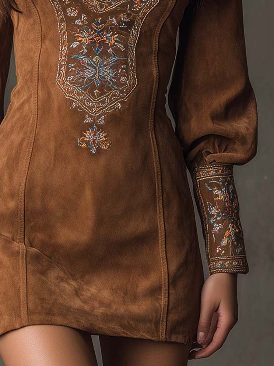 Kurzes Kleid im Wildleder-Look