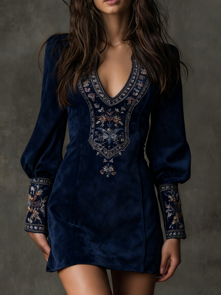 Kurzes Kleid im Wildleder-Look