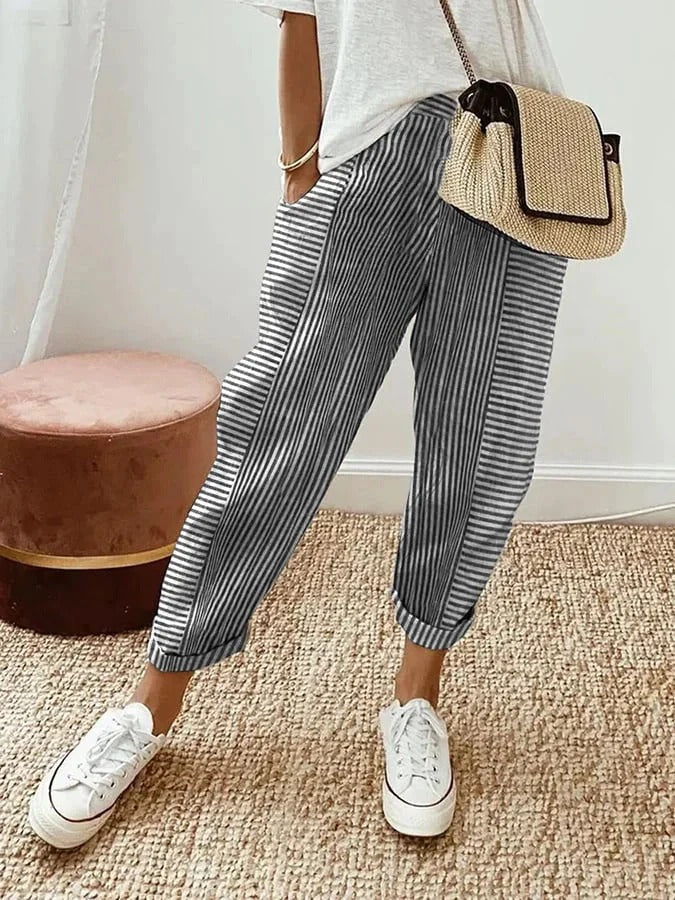 AMYNELLE – LEICHTE, FIGURBETONENDE HOSE