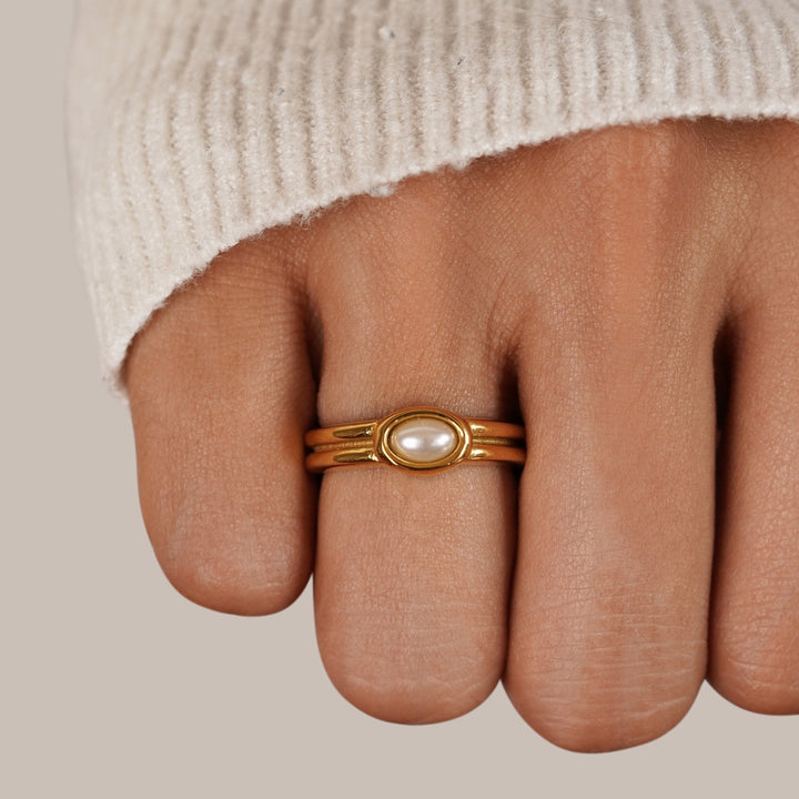 18K Goldring mit Perlen