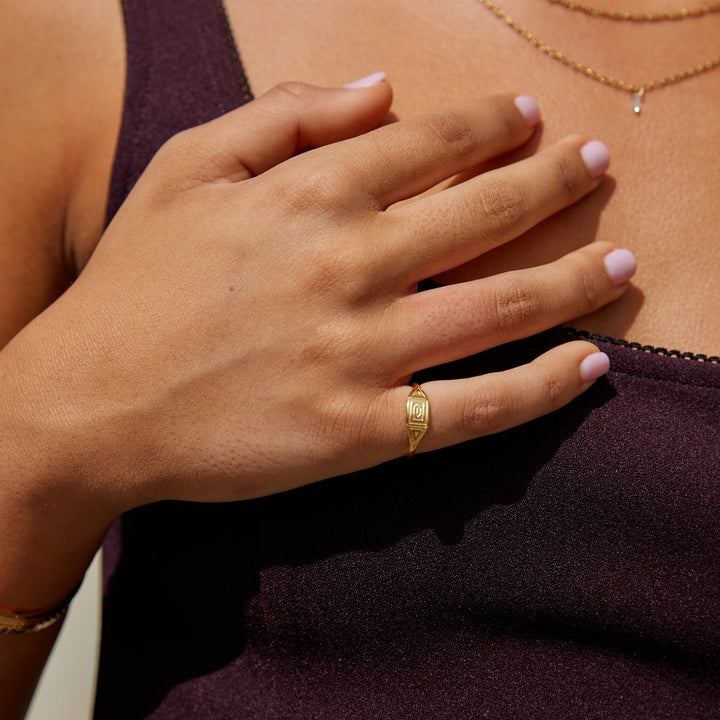 Goldring Adaline