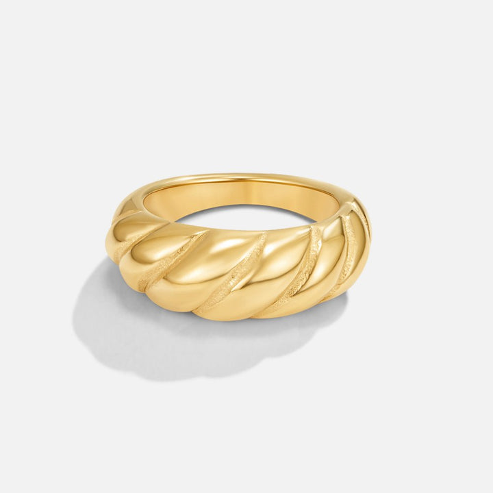 Goldene Croissant-Ring