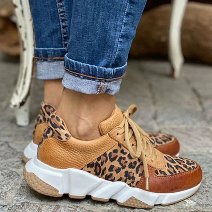 Selene - Auffällige Leoparden-Print Sneakers Trendig und Bequem