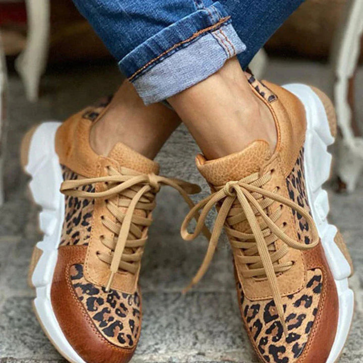 Selene - Auffällige Leoparden-Print Sneakers Trendig und Bequem