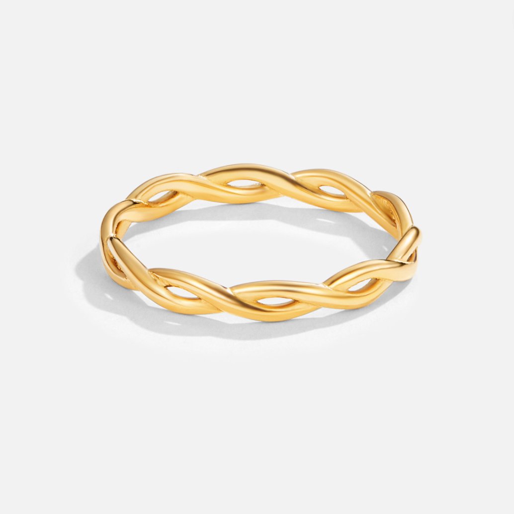 Dreifach gedrehter Goldring