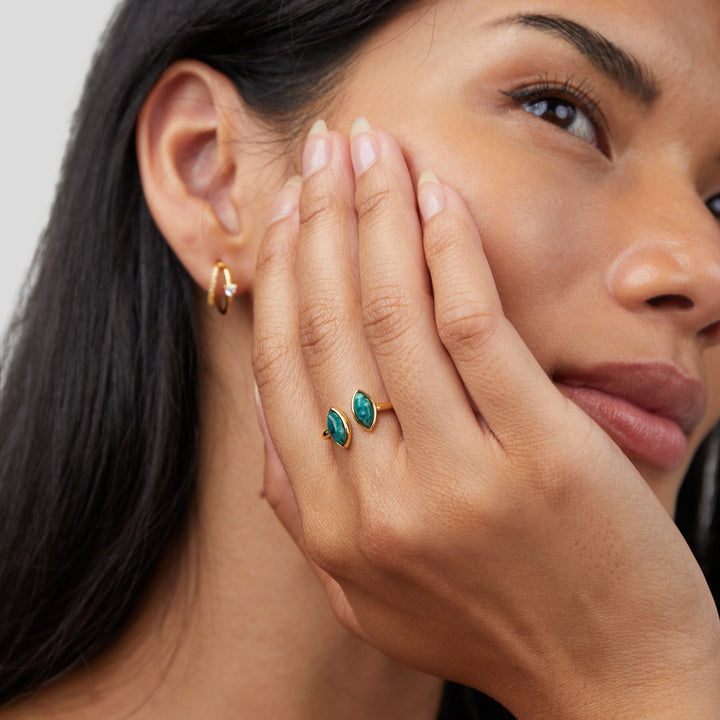 Umhüllender Ring aus grünem Jade